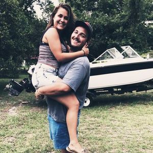 Meet your Posher, Faith